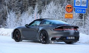 2020 Porsche 911 Targa Prototype Sunbathing in Sweden Ahead of Winter Solstice