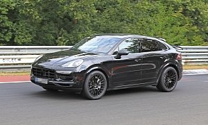 2020 Porsche Cayenne Coupe Hits Nurburgring, Prototype Shows Active Rear Wing