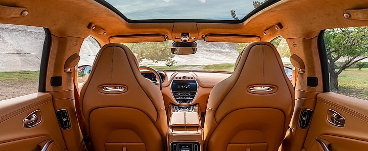 2021 Aston Martin DBX interior