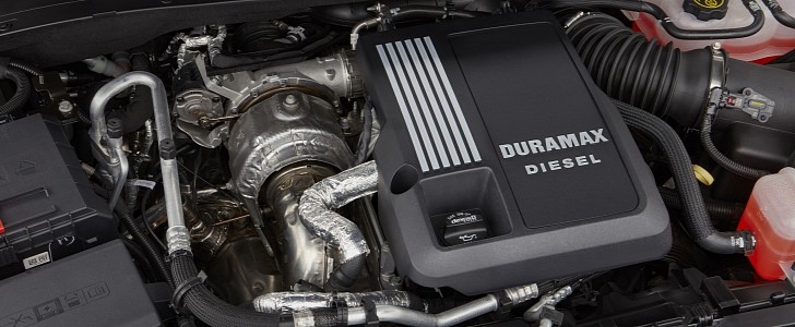 GM LM2 Duramax diesel engine