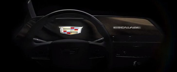 2021 Cadillac Escalade 38-inch curved OLED display