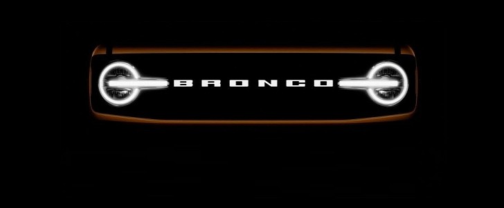 2021 Ford Bronco Front Grille, LED Headlights 
