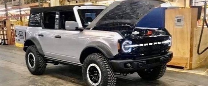 2021 Ford Bronco Photographed Uncamouflaged at Michigan Assembly Plant
