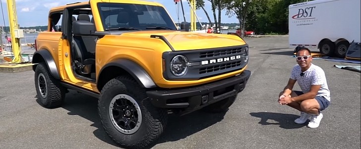 2021 Ford Bronco up close and personal