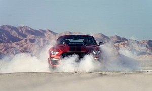 2021 Ford Mustang Shelby GT500 Adds $10,000 Carbon Fiber Handling Package