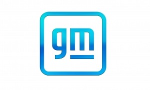 2021 GM Logo Looks Like the Microsoft WordArt Revival Nobody Asked For