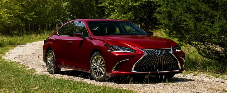 2021 Lexus ES Revealed with AWD and Black Line Edition