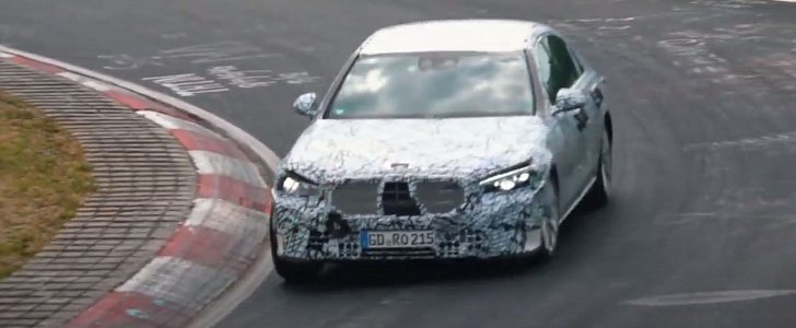 2021 Mercedes-Benz S-Class on Nurburgring