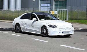 2021 Mercedes-Benz S-Class W223 Prototype Reveals Headlights and Taillights