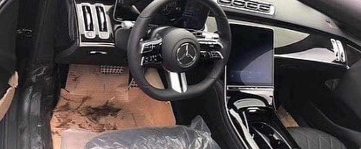 21 Mercedes Benz S Class Fully Revealed In Naked Spyshots Interior Is Amazing Autoevolution