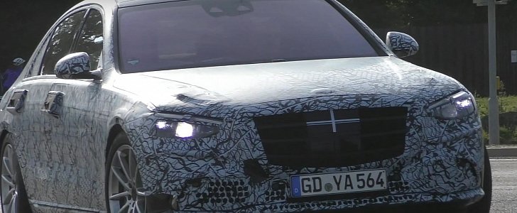 2021 Mercedes S-Class Spied With Less Camo, Shows Massive Grille