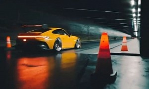 2021 Porsche 911 GT3 Cup Driving in London Tunnel Looks Sharp in Hypnotic Render