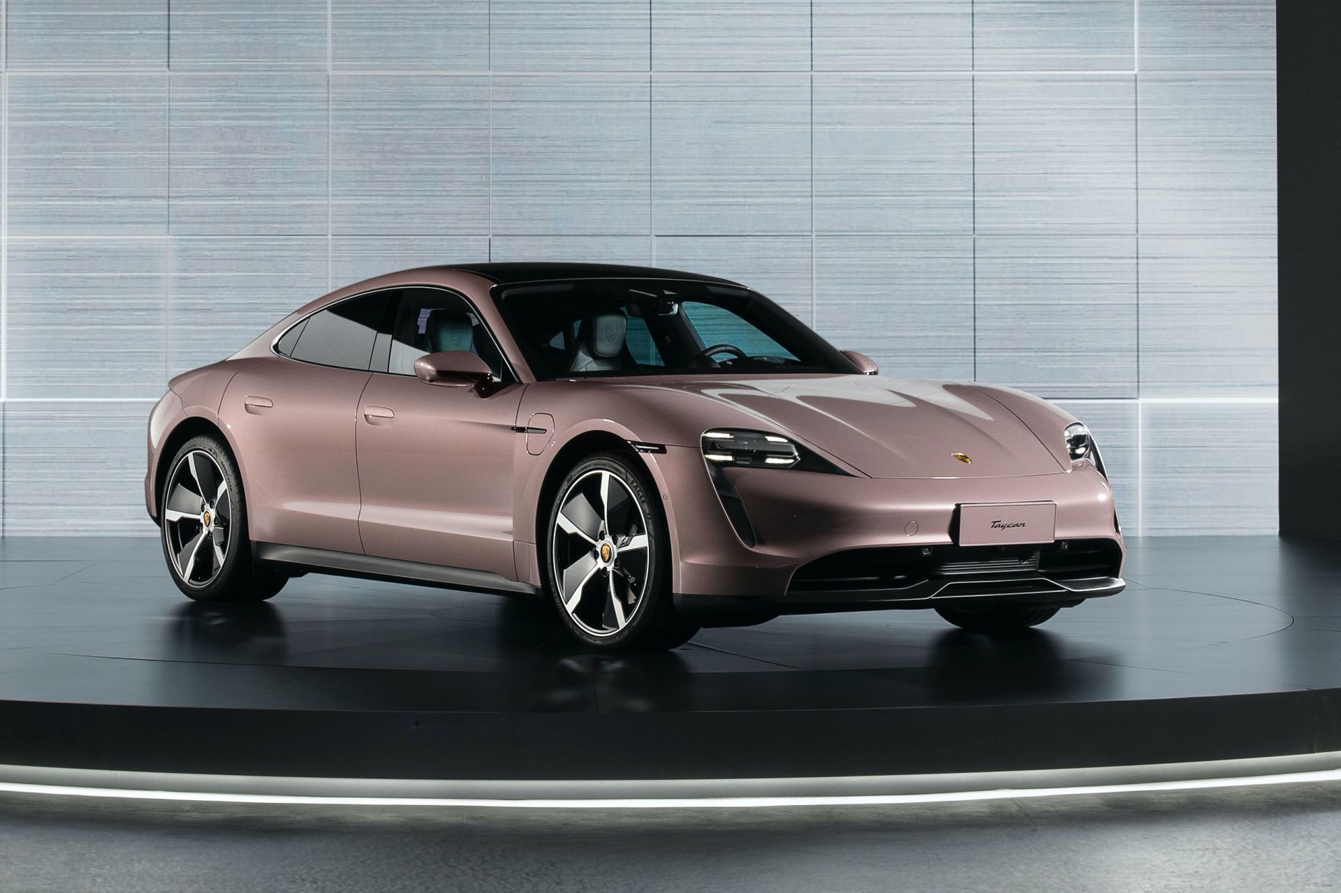 2021 porsche taycan rwd base model is more expensive than tesla s model s