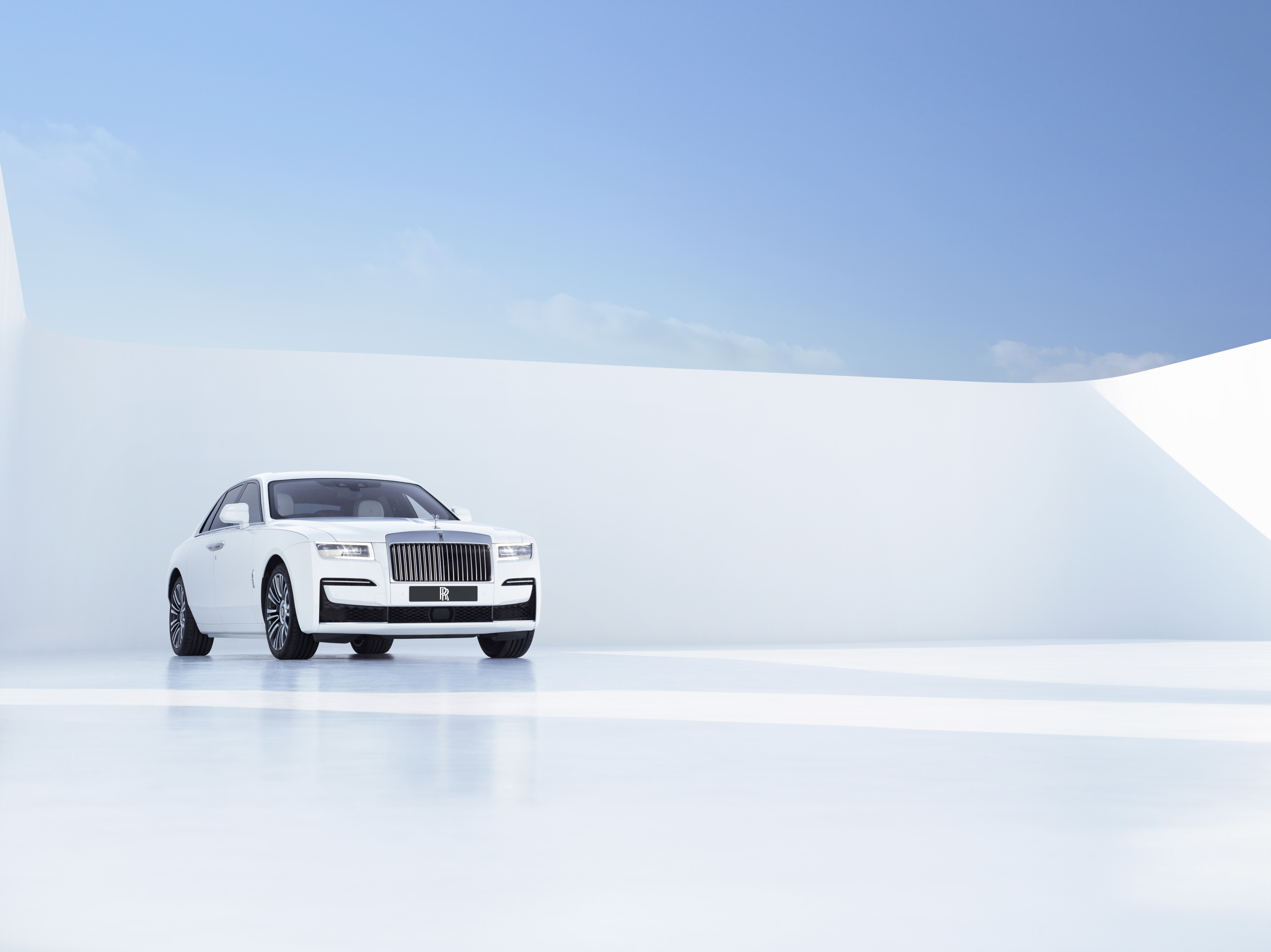 The new Rolls-Royce Ghost: a car for the “post-opulent” generation