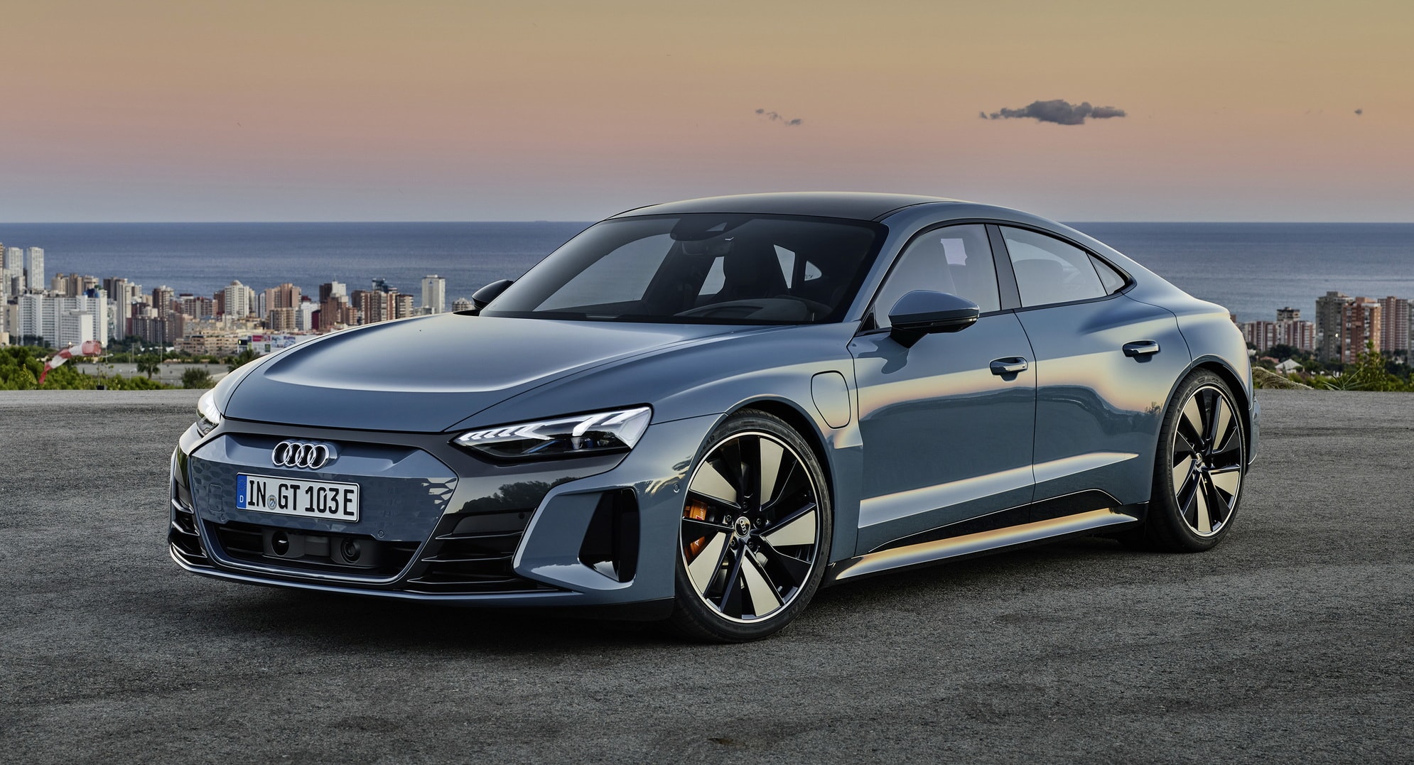 Audi e-tron GT variants 