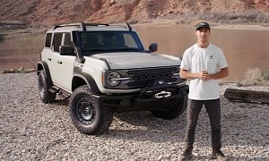 2022 Ford Bronco Everglades Walkaround Reveals Unique Features to Get Obsessed With