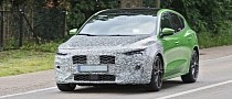 2022 Ford Focus Facelift and Ford Focus ST Facelift Spied Testing Together