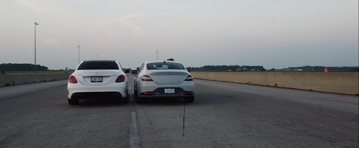 Mercedes-Benz C43 AMG vs Genesis G70 3.3T fight! Roll and Drag Race
