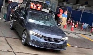 2022 Honda Civic Photographed Uncamouflaged in China, Looks Underwhelming