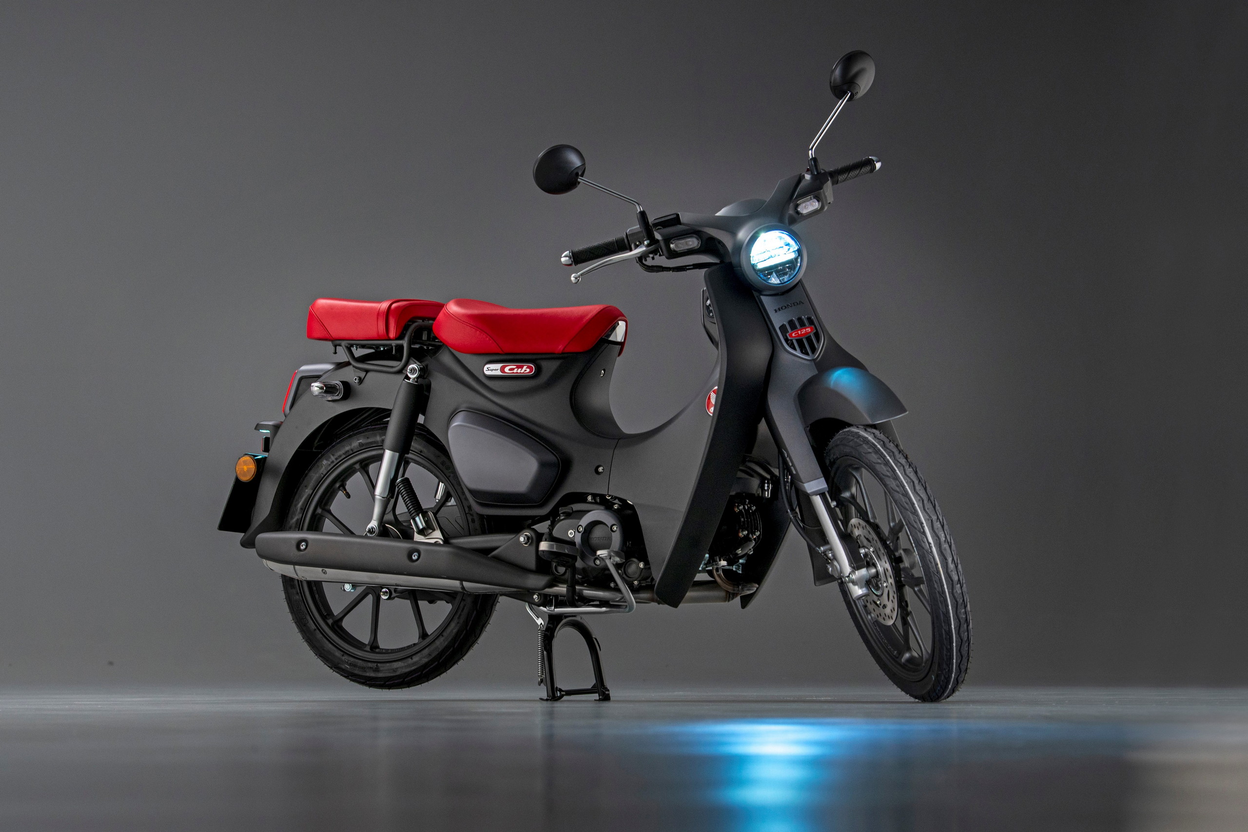 2022 Honda Super Cub 125 Boosts Power and Efficiency, Keeping Its ...