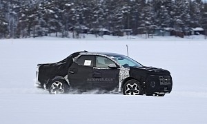 2022 Hyundai Santa Cruz Enjoys a Freezing Wonderland as Winter Testing Goes On