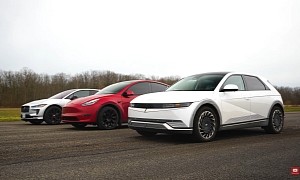 2022 Ioniq 5 Drags Model Y and I-Pace, Tesla Remains EV King Even on a Rainy Day
