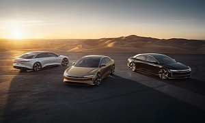 The 2022 Lucid Air EV Sedan Is Like a Next-Level Tesla