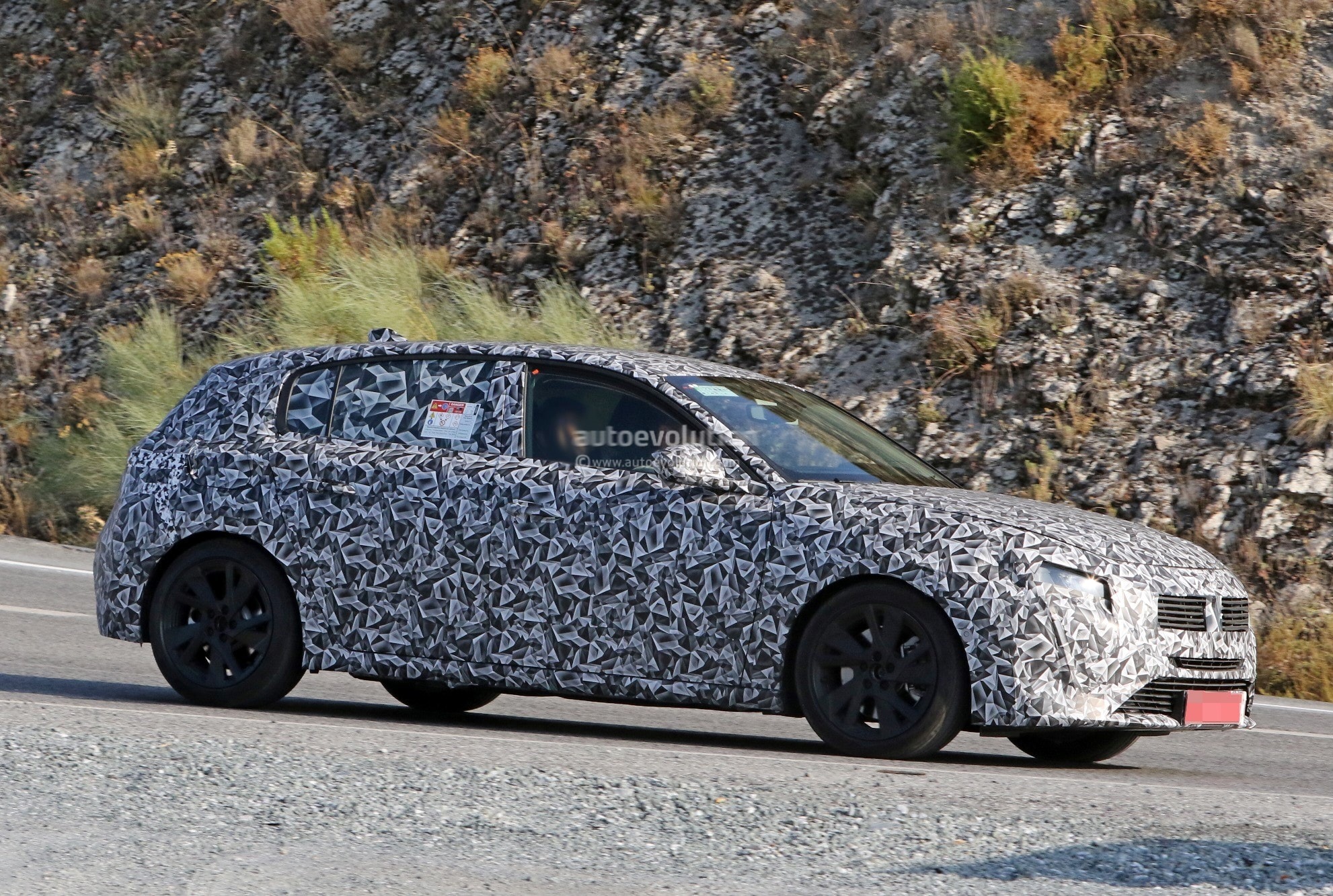 112 Peugeot 112 Spied, Will Share EMP12 Platform With All-New Opel