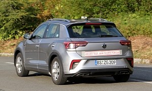 2022 Volkswagen T-Roc Facelift Spied With Fake Exhaust Tips