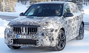 2023 BMW X1 M35i Is Immune to the Cold, Grille Grows Bigger