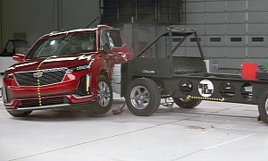 2023 Cadillac XT6 Side Crash Test Reveals Insufficient Protection for the Rear Passengers