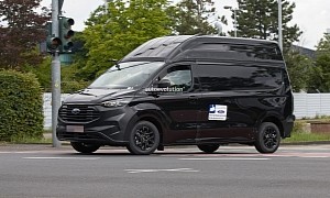 2023 Ford Transit Custom Spied With Plastic Front Bumper