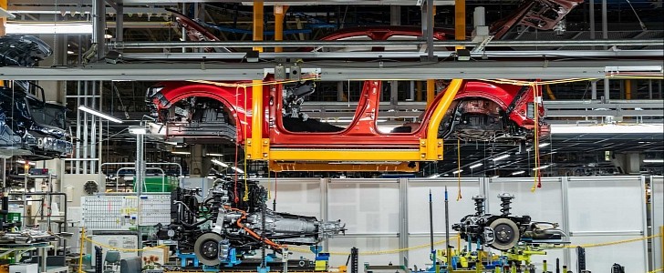 2023 Mazda CX-60 production at Hofu Plant No. 2