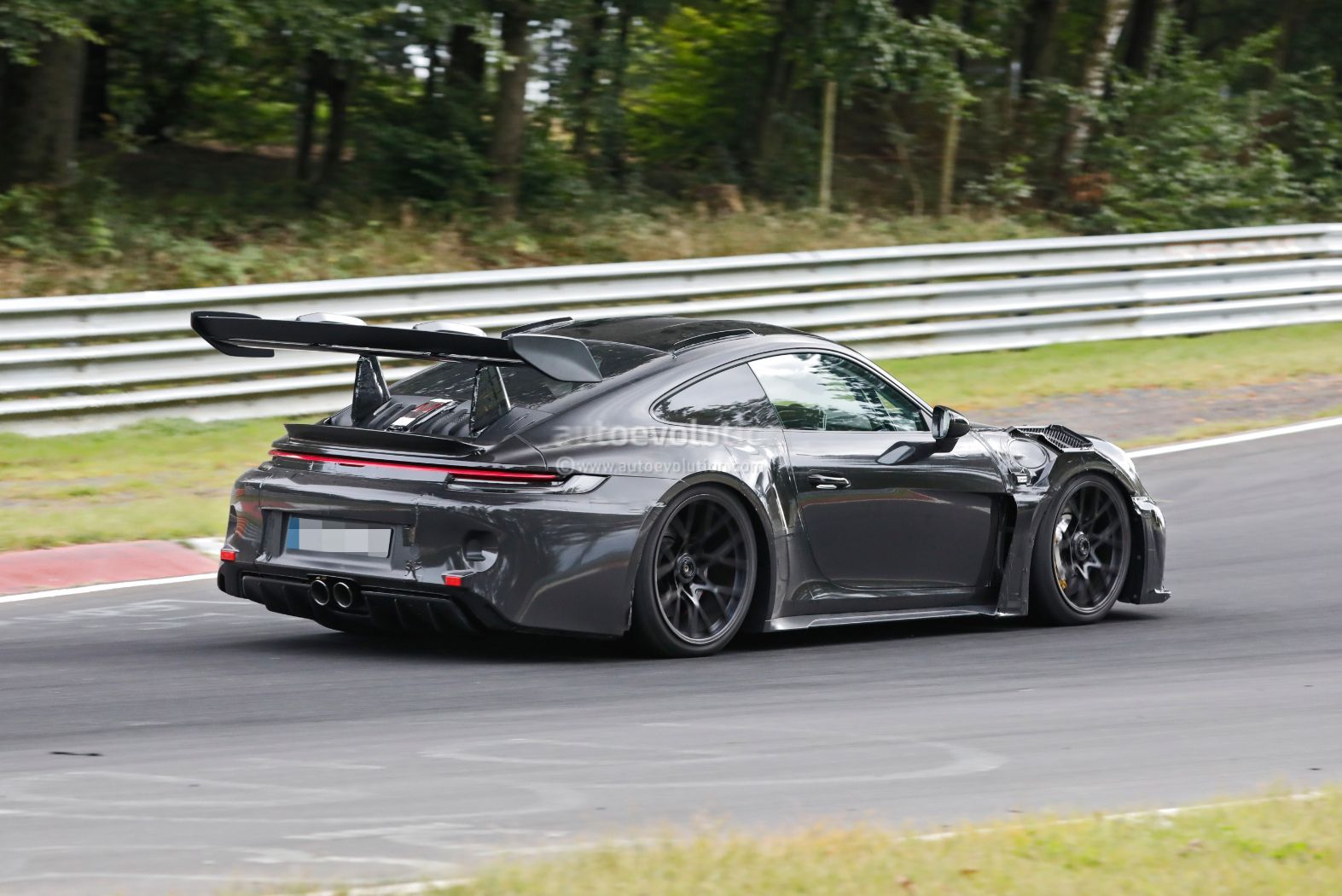 2023 Porsche 911 GT3 RS Is Both the End of an Era and a Game-Changer -  autoevolution