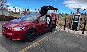 2023 Tesla Model X Plaid Takes the 70-MPH Highway Range Test, Doesn't Ace It