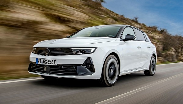 2023 Vauxhall Astra GSe Order Books Now Open, It's Not Cheap