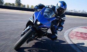 2023 Yamaha R125 Is the Ultimate Starter Weapon, Now With Redesigned Body and Updated Tech