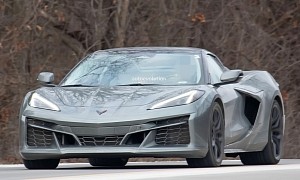2024 Chevrolet Corvette E-Ray Spied Without Any Camouflage, It’s Wider Than the Stingray