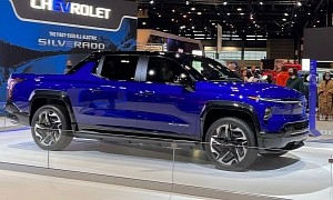 2024 Chevy Silverado EV Looks Tough in the Flesh, Lands in Chicago Wearing RST Duds