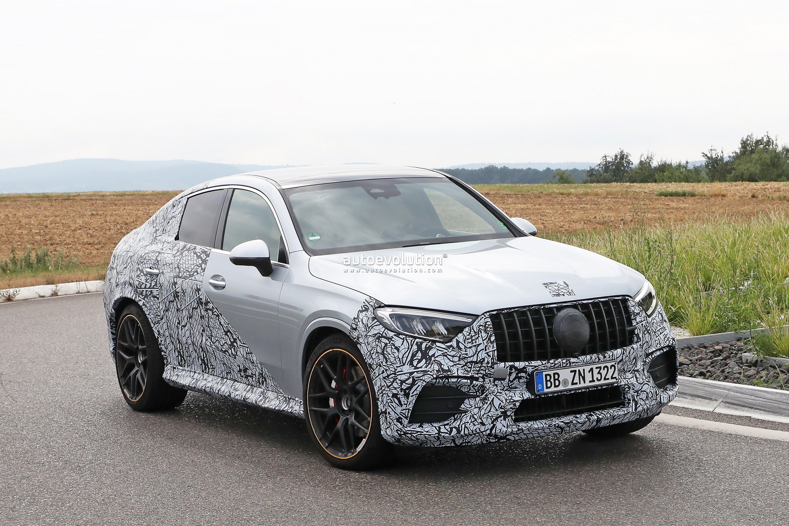 2024 MercedesAMG GLC Coupe Spied, Looks Like the '43' Version to Us autoevolution
