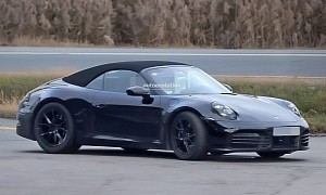 2024 Porsche 911 Facelift Spied Again, This Time With Less Camo