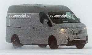 2024 Renault Master Spied for the First Time, Has a Fully Camouflaged Body