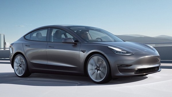 Tesla plans to release a Model 3 with Roadster inspired Facelift in 2024 –  ShifterNinja