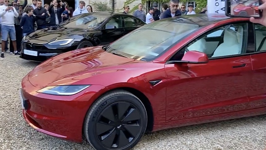 https://s1.cdn.autoevolution.com/images/news/2024-tesla-model-3-landed-in-europe-it-was-unveiled-at-a-french-chateau-222425-7.jpg