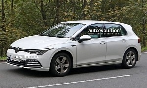 2024 Volkswagen Golf 8 Facelift Spied for the First Time, Has a Massive Screen
