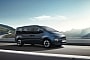 2025 Hyundai Staria and Staria Load Prove Minivans Aren't Dead in the Land Down Under