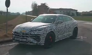 2025 Lamborghini Urus PHEV Spied With Revised Signature Lighting