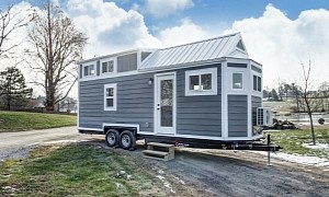 24-Foot Mobile Home Braxton Is the Tiny Version of a Modern Luxury House