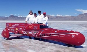 241 MPH Electric Sidecar Motorcycle Ridden by the World's Fastest Woman
