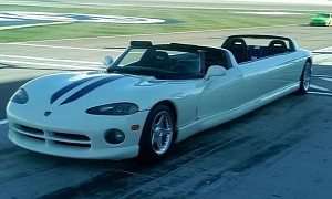 25-Foot-Long Dodge Viper Limo Looks Ridiculous, Seats 12, and It Can Be Yours